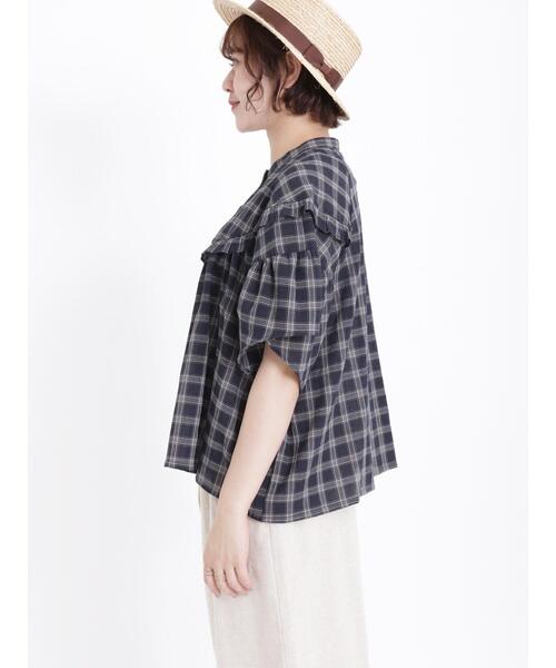 Samansa Mos2（サマンサ モスモス）の「柄アソートフリル切替ブラウス（シャツ/ブラウス・レディース・ネイビー/オフホワイト/ブルー/キナリ・F）」の18枚目の写真