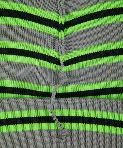JNBY(ジェーエヌビーワイ)の「APN Logo-patch Striped Falling Yarn Polyester Beanie Hat / ビーニーハット /ニットキャップ(ニットキャップ/ビーニー・レディース・ブルー系その他4/グリーン系その他5・ONE SIZE)」の12枚目の写真