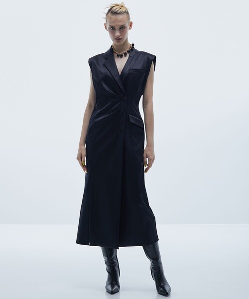 STUDIOUS（ステュディオス）の「【STUDIOUS/ステュディオス】アシメティックテーラードドレス（ワンピース・レディース・ブラック・1/2）」の3枚目の写真