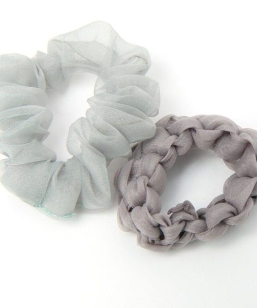 studio CLIP（スタディオクリップ）の「【daily CLIP】4SETシュシュ（シュシュ・レディース・グレー/ピンク・FREE）」の3枚目の写真