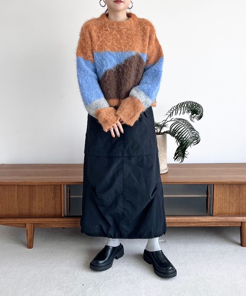 LOWRYS FARM（ローリーズファーム）の「ブークレアソートガラプルオーバーLS  977801（ニット/セーター・レディース・オレンジ/グリーン/パープル/ブラウン・FREE）」の6枚目の写真