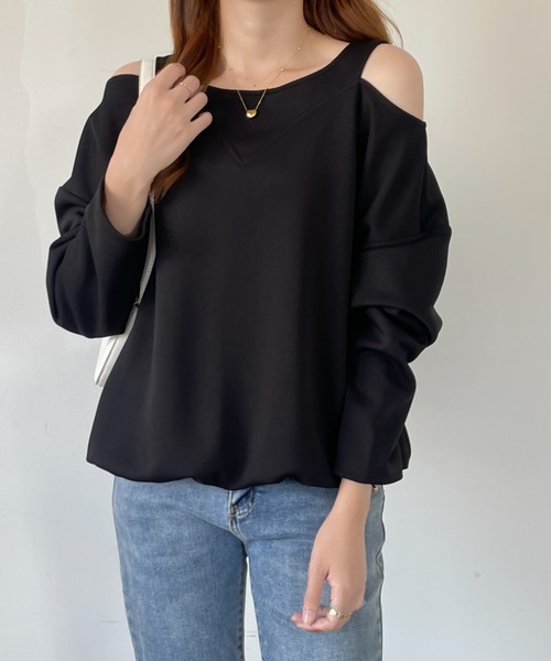 emi+(エミプラス)の「ショルダーカットアウト段ボールスウェットプルオーバー(Tシャツ/カットソー・レディース・チャコールグレー/ホワイト/ブラック・M/L)」の17枚目の写真