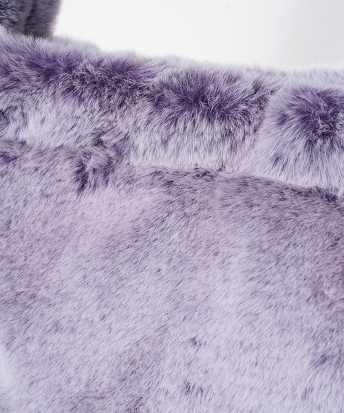 X-girl（エックスガール）の「FAUX FUR SHOULDER BAG（ショルダーバッグ・レディース・パープル/ホワイト/ブラック・ONE SIZE）」の9枚目の写真