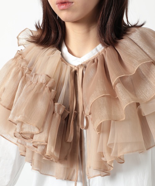 SETUP7（セットアップセブン）の「【SETUP7】フラッフィーフリルケープ 付け襟 trc（付け襟・レディース・オフホワイト/ブラック/ベージュ・FREE）」の5枚目の写真