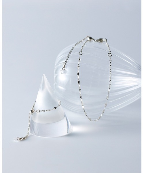 Jolie Toujours（ジョリトゥジュール）の「〈silver925〉ペタルチェーンリング（リング・レディース・シルバー・FREE）」の2枚目の写真