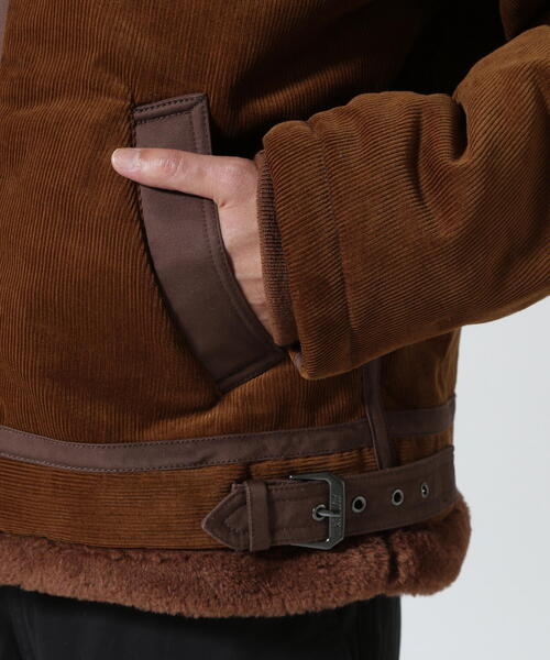 AVIREX（アヴィレックス）の「《WEB&DEPOT限定》CORDUROY B-3 JACKET / コーデュロイ B-3 ジャケット / AVIREX / アヴィレックス（ミリタリージャケット・メンズ・ブラック/ブラウン・MEDIUM/LARGE/X-LARGE/XX-LARGE/FREE）」の9枚目の写真