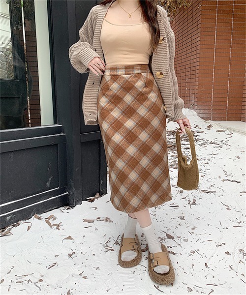 Dream garden(ドリームガーデン)の「バックスリットチェック柄スカート(スカート・レディース・ブラック/ベージュ/レッド・S/L/XL/M)」の20枚目の写真