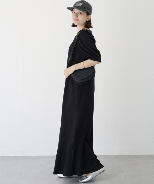 LAVEANGE（ラビアンジェ）の「切替カットワンピース（ワンピース・レディース・ベージュ/ブラック/オレンジ・3L/LL/M/5L/4L）」の8枚目の写真