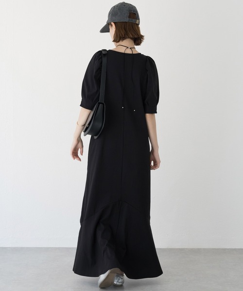 LAVEANGE（ラビアンジェ）の「切替カットワンピース（ワンピース・レディース・ベージュ/ブラック/オレンジ・3L/LL/M/5L/4L）」の10枚目の写真