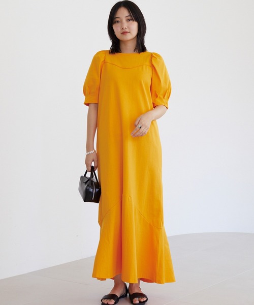 LAVEANGE（ラビアンジェ）の「切替カットワンピース（ワンピース・レディース・ベージュ/ブラック/オレンジ・3L/LL/M/5L/4L）」の11枚目の写真