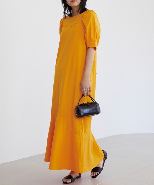 LAVEANGE（ラビアンジェ）の「切替カットワンピース（ワンピース・レディース・ベージュ/ブラック/オレンジ・3L/LL/M/5L/4L）」の14枚目の写真