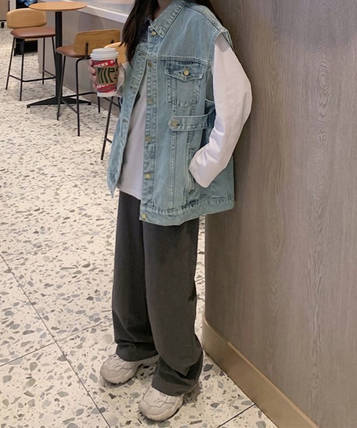 Miniministore（ミニミニストア）の「デニムベスト ジレ 重ね着デニムチョッキ（ベスト・レディース・ブラック/サックスブルー・フリー）」の21枚目の写真