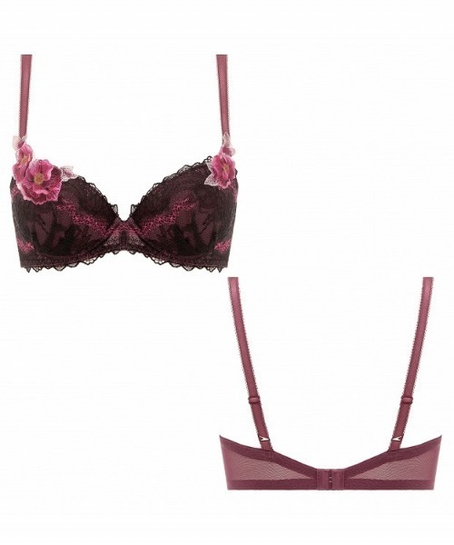 Triumph(トリンプ)の「レッドレーベル バイ トリンプ0094 ブラジャー【B,C,D,Eカップ】TR0094 WHU(ブラジャー・レディース・ベージュ/ブラック/ブルー・D70/D75/E70/E75/B70/B75/C65/C80/D65/D80/E65/E80/C70/C75)」の11枚目の写真