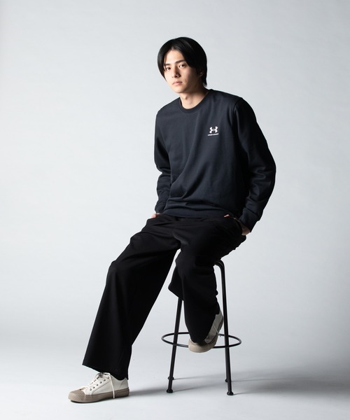 UNDER ARMOUR（アンダーアーマー）の「UAエッセンシャルテリー クルー（トレーニング/メンズ）（スウェット・メンズ・ブラック・M/XL/S/XXL/L）」の15枚目の写真