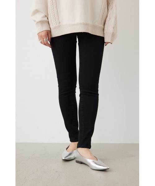 RODEO CROWNS WIDE BOWL(ロデオクラウンズワイドボウル)の「RODEASY SKINNY DENIM(デニムパンツ・レディース・ブルー/ブラック/ダークブルー・MEDIUM/X-SMALL/SMALL)」の2枚目の写真