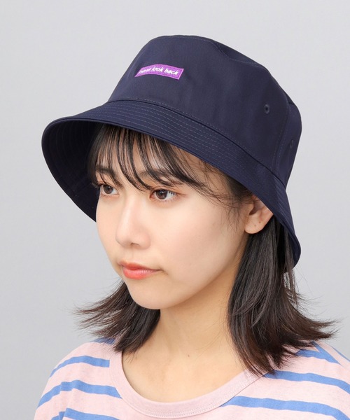 バケットハット ロゴ刺繍付き 2e35ab5aa5e68255cfc7d9d2483e3f