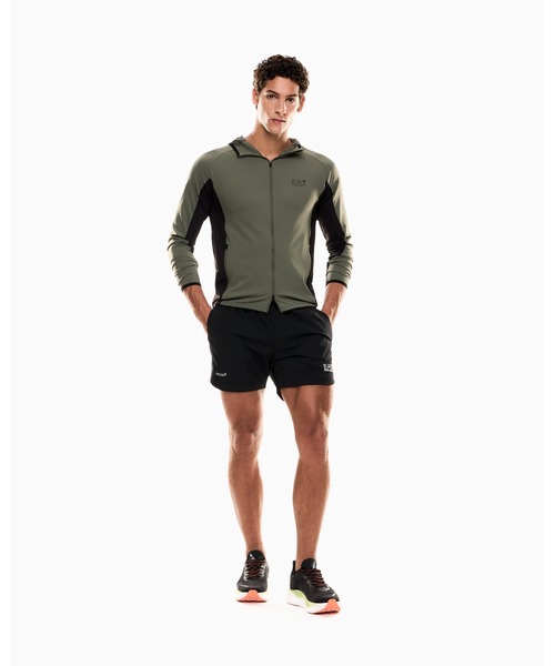 EMPORIO ARMANI EA7（エンポリオアルマーニイーエーセブン）の「【エンポリオ アルマーニ EA7】Dynamic Athlete ショートパンツ VIGOR7 テクニカルファブリック（その他パンツ・メンズ・ブラック・LARGE/MEDIUM/X-LARGE/SMALL/X-SMALL）」の4枚目の写真