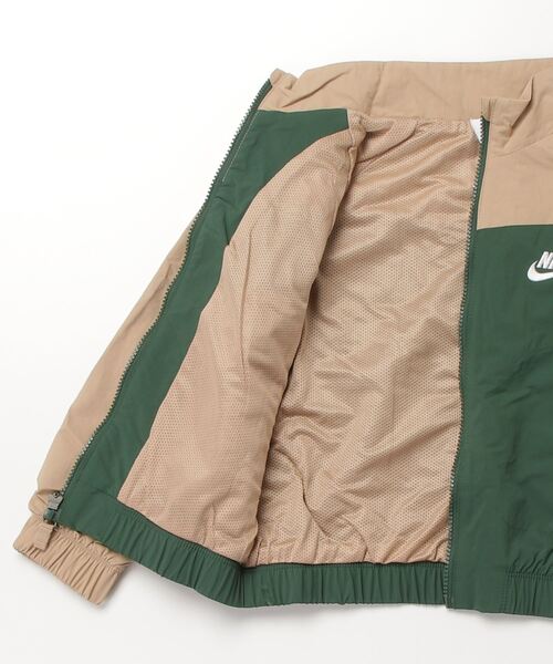 NIKE（ナイキ）の「NIKE/ナイキ キッズ ジャケット NY NSW AウーブンFZ ジャケット FN9134-323（その他アウター・キッズ・ベージュ系その他・140cm/130cm/160cm/150cm）」の3枚目の写真