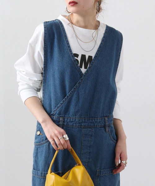 atONE(アットワン)の「atONE カシュクールデニムジャンスカ(ジャンパースカート・レディース・ワンウォッシュ/ブルー/ネイビー・L/3L/4L/LL/M)」の8枚目の写真