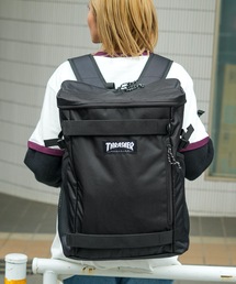 BENCHMARK BACKPACK BOX 30L/スラッシャーノートパソコン収納可能撥水加工生地スクエアシルエットバッグパックリュックサック