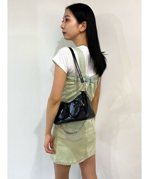 EMODA（エモダ）の「アウトポケットショルダーバッグ（ショルダーバッグ・レディース・ホワイト/ブラック/ピンク・FREE）」の20枚目の写真