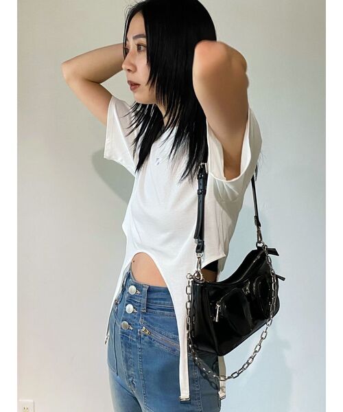 EMODA（エモダ）の「アウトポケットショルダーバッグ（ショルダーバッグ・レディース・ホワイト/ブラック/ピンク・FREE）」の21枚目の写真