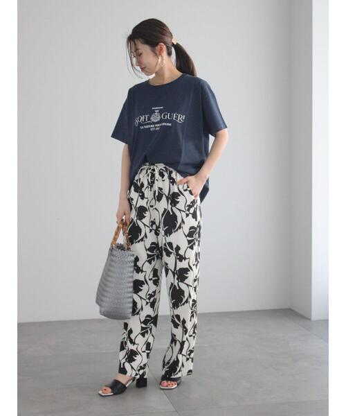 Te chichi（テチチ）の「カレッジプリントTシャツ（Tシャツ/カットソー・レディース・ネイビー/ベージュ/オフホワイト・F）」の6枚目の写真