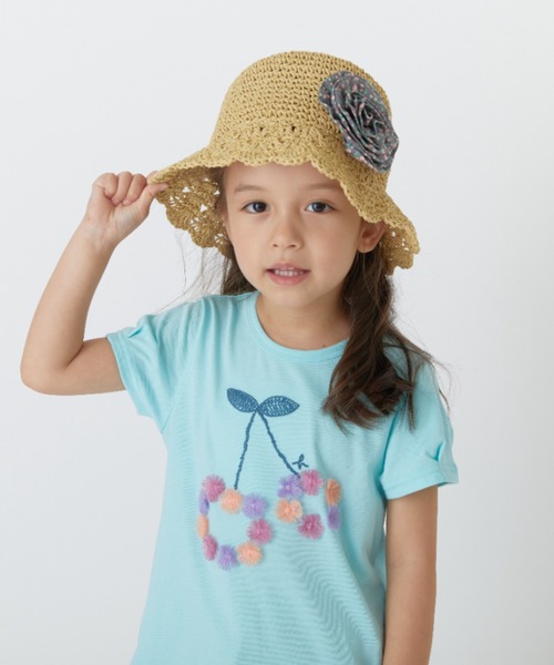 HAKKA KIDS(ハッカキッズ)の「花モチーフ付きハット(ハット・キッズ・ベージュ/パープル・M/L)」の2枚目の写真