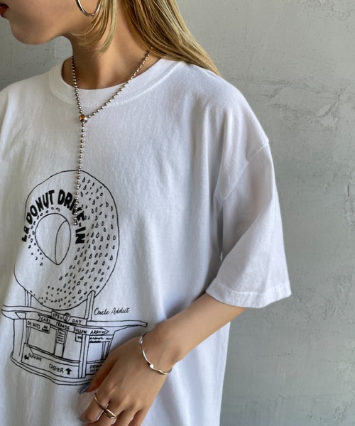 FUNG（ファング）の「[FUNG/ファング] LA.DONUT FRONT カットオフプリントTシャツ（Tシャツ/カットソー・レディース・ベージュ/ホワイト・M）」の13枚目の写真