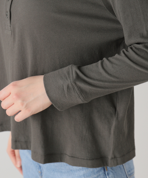 THE GREAT（ザグレイト）の「【THE GREAT/ザ グレート】 THE CROP SLEEP HENLEY（Tシャツ/カットソー・レディース・ブラック系その他・FREE）」の18枚目の写真