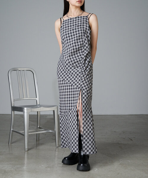 RAY CASSIN（レイカズン）の「チェックドロストキャミワンピース（ワンピース・レディース・ブラック/ブルー/グリーン・FREE）」の22枚目の写真
