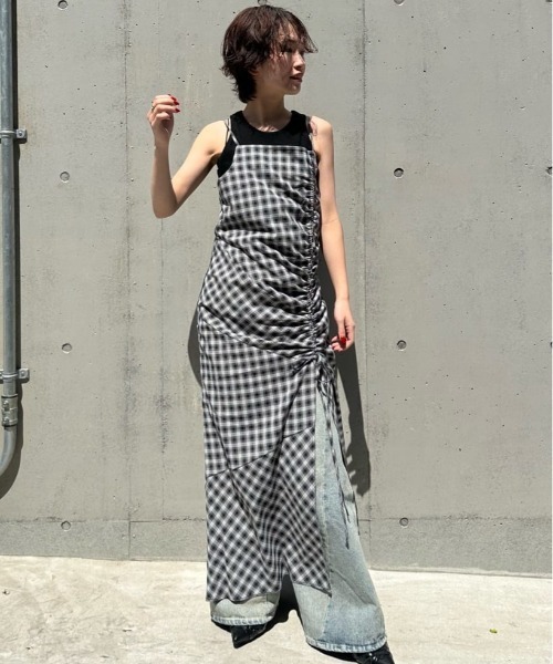 RAY CASSIN（レイカズン）の「チェックドロストキャミワンピース（ワンピース・レディース・ブラック/ブルー/グリーン・FREE）」の5枚目の写真
