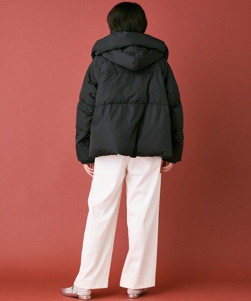 INED CLARO（イネドクラロ）の「ピュアダウンブルゾン（ダウンジャケット/コート・レディース・アイボリー/ブラック・フリー）」の13枚目の写真