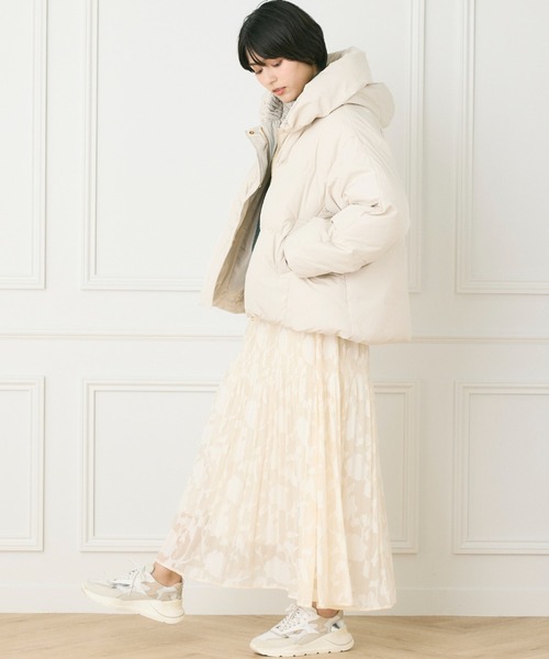 INED CLARO（イネドクラロ）の「ピュアダウンブルゾン（ダウンジャケット/コート・レディース・アイボリー/ブラック・フリー）」の17枚目の写真