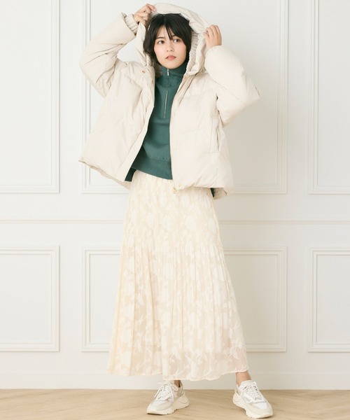 INED CLARO（イネドクラロ）の「ピュアダウンブルゾン（ダウンジャケット/コート・レディース・アイボリー/ブラック・フリー）」の18枚目の写真