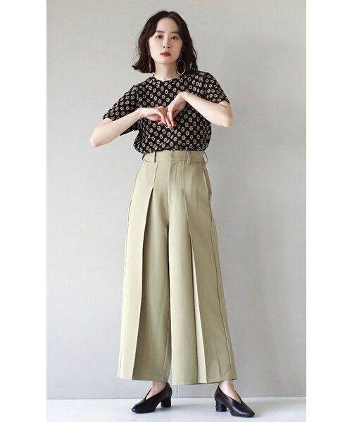 zootie(ズーティー)の「セミワイド センタータックパンツ(その他パンツ・レディース・グレイッシュブルー/ライトベージュ/ブラック/ライトグリーン/モカ・LL/L/M)」の9枚目の写真