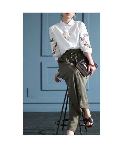 Sawa a la mode（サワアラモード）の「花柄刺繍ブラウス（シャツ/ブラウス・レディース・ホワイト・FREE）」の9枚目の写真