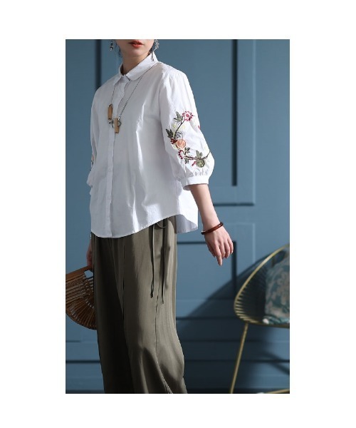 Sawa a la mode（サワアラモード）の「花柄刺繍ブラウス（シャツ/ブラウス・レディース・ホワイト・FREE）」の10枚目の写真