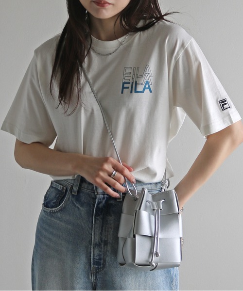 FILA（フィラ）の「ＦＩＬＡ３段ロゴバックプリントＴシャツ（Tシャツ/カットソー・レディース・スミクロ/ネイビー/ホワイト/ピンク/ブラック/オフホワイト/杢グレー・M/L/XL）」の2枚目の写真