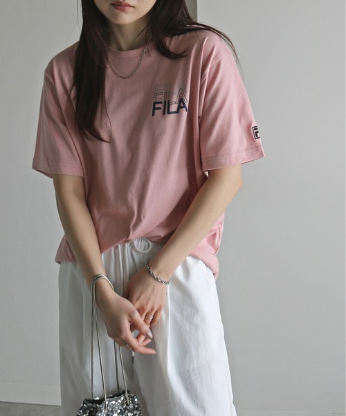 FILA（フィラ）の「ＦＩＬＡ３段ロゴバックプリントＴシャツ（Tシャツ/カットソー・レディース・スミクロ/ネイビー/ホワイト/ピンク/ブラック/オフホワイト/杢グレー・M/L/XL）」の7枚目の写真