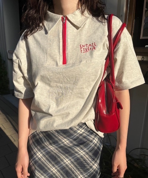 nemne store(ネンネストア)の「《低身長サイズあり》配色ハーフジップポロTシャツ(Tシャツ/カットソー・レディース・オートミール/ネイビー/レッド・SMALL/MEDIUM)」の9枚目の写真
