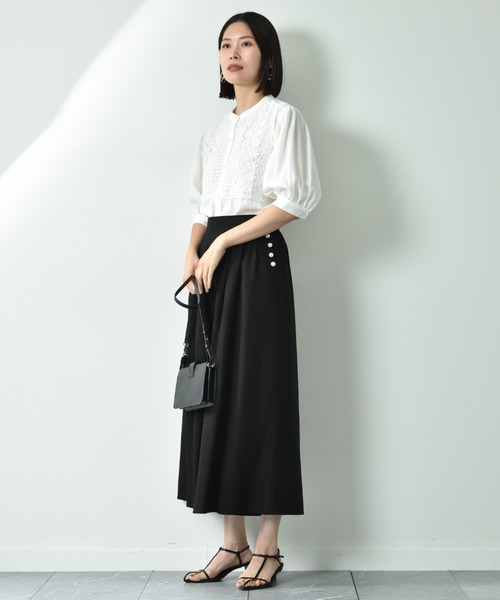 INTERPLANET(インタープラネット)の「デシン*レース5分袖ブラウス(シャツ/ブラウス・レディース・オフホワイト/グレイッシュベージュ/ブラック・FREE)」の11枚目の写真