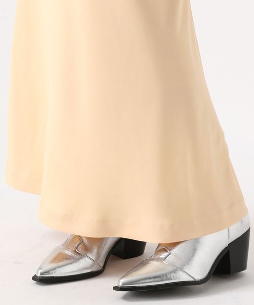 FOREVER 21(フォーエバー トゥエンティーワン)の「サテンワンピース(ワンピース・レディース・イエロー/ホワイト・SMALL/MEDIUM)」の10枚目の写真