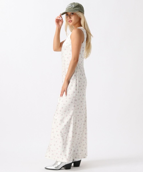 FOREVER 21(フォーエバー トゥエンティーワン)の「サテンワンピース(ワンピース・レディース・イエロー/ホワイト・SMALL/MEDIUM)」の3枚目の写真