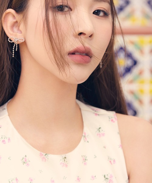 FOREVER 21(フォーエバー トゥエンティーワン)の「サテンワンピース(ワンピース・レディース・イエロー/ホワイト・SMALL/MEDIUM)」の21枚目の写真