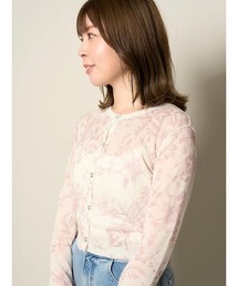 タグ付き新品　celford フラワープリントシアーカーデ CELFORD（セルフォード）の「フラワープリントシアーカーデ