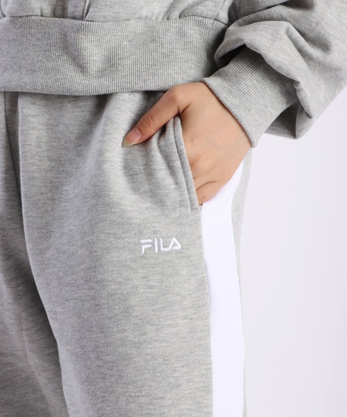 FILA(フィラ)の「FILA レディース 裏起毛 サイドライン ジョガーパンツ ワンポイント 刺繍ロゴ(その他パンツ・レディース・ブラック/ピンク/杢グレー/ホワイト・M/L)」の19枚目の写真