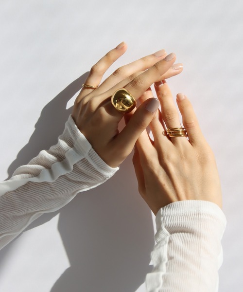 abaskdesign（アバスクデザイン）の「金属アレルギー対応 ボリュームインパクトリング（リング・レディース・ゴールド/シルバー・15号/13号/18号）」の8枚目の写真