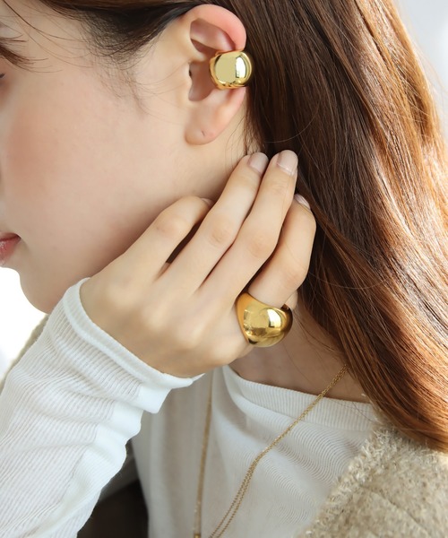 abaskdesign（アバスクデザイン）の「金属アレルギー対応 ボリュームインパクトリング（リング・レディース・ゴールド/シルバー・15号/13号/18号）」の9枚目の写真