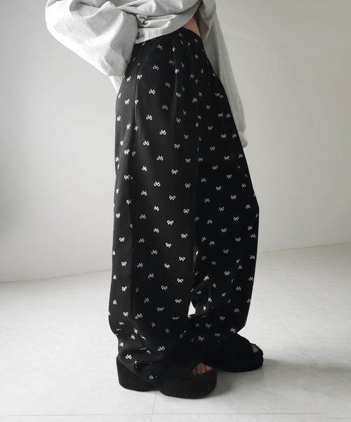 me+em select（ミームセレクト）の「※※【 ３color ／ ３size 】リボンワイドイージースウェットパンツ ／ ribbon wide easy sweat pants（スウェットパンツ・レディース・ブラック/ライトグレー/ダークグレー・SMALL/MEDIUM/LARGE）」の19枚目の写真